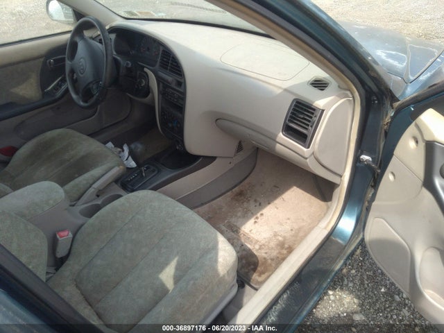 2001 HYUNDAI ELANTRA GLS VIN: KMHDN45D51U091701
