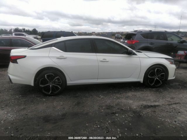 1N4BL4CW8PN329295 Nissan Altima 2.5 Sr