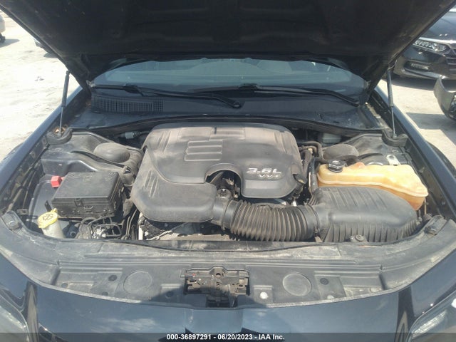 2C3CCABG9EH264605 Chrysler 300 300s