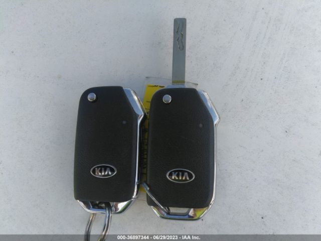 KNDJ23AUXL7723285 KIA SOUL LX