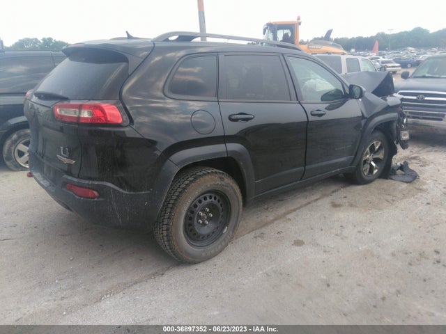1C4PJMBS4EW211577 Jeep Cherokee Trailhawk