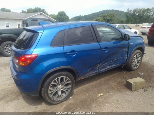 2018 MITSUBISHI OUTLANDER SPORT JA4AR3AUXJU005594 Photo 3