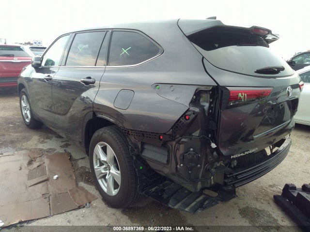 Toyota Highlander Le 2022 5TDZZRAH1NS091158 Image 3