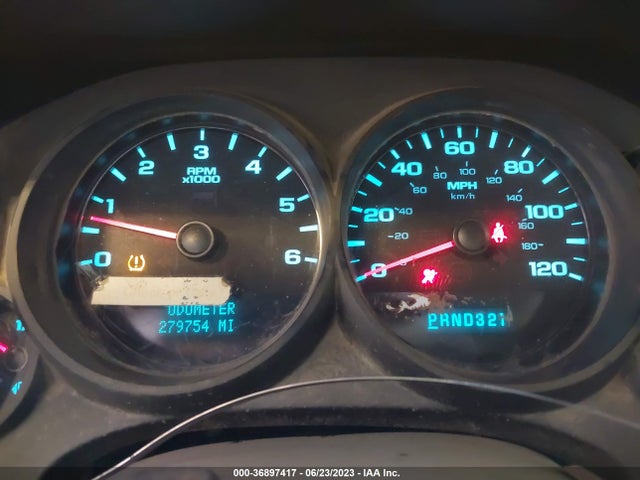 2011 CHEVROLET SILVERADO 1500 WORK TRUCK VIN: 1GCRCPEX7BZ167600