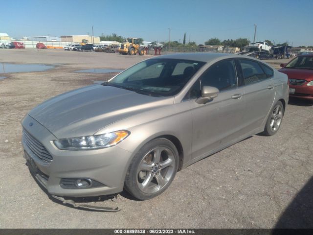 3FA6P0H79FR182660 Ford FUSION SE