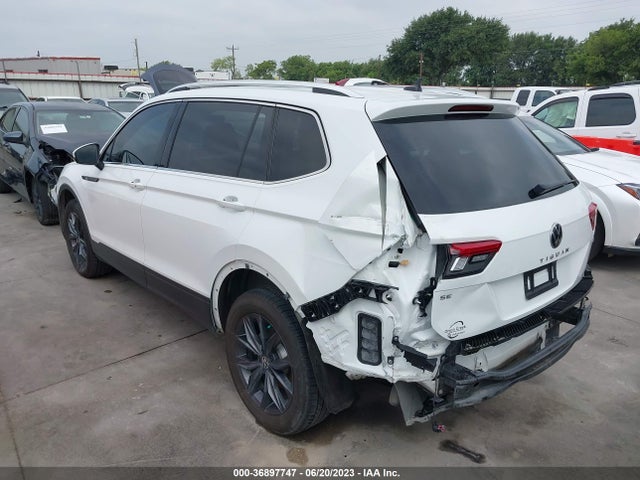 2022 VOLKSWAGEN TIGUAN SE VIN: 3VV2B7AX1NM078977
