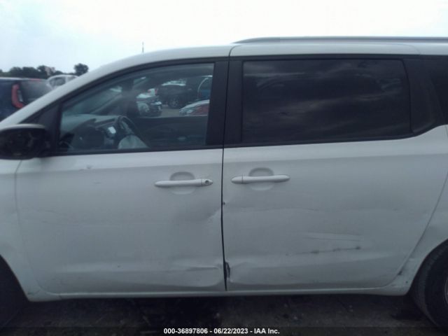 KNDMB5C15G6089973 KIA SEDONA LX