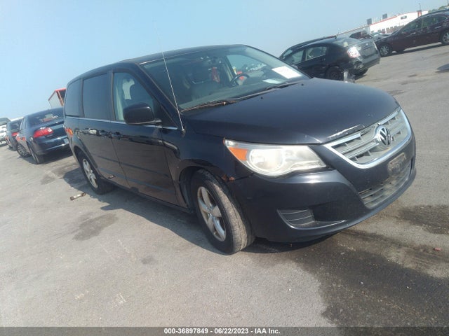 2010 VOLKSWAGEN ROUTAN SE VIN: 2V4RW3D18AR237004