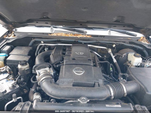 2005 NISSAN FRONTIER 2WD LE VIN: 1N6AD07U65C442902