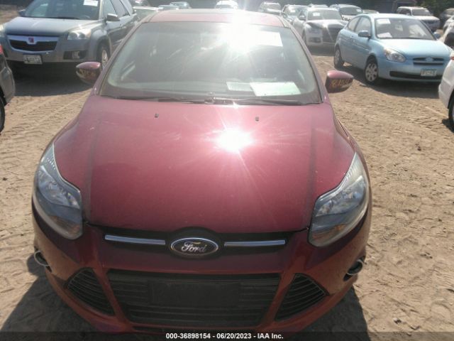 1FADP3J26EL161981 Ford Focus Titanium