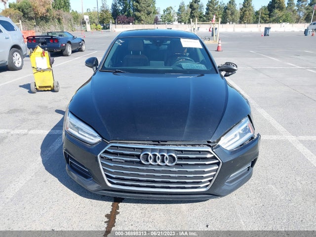 WAUANCF52JA041992 Audi A5 Sportback Premium