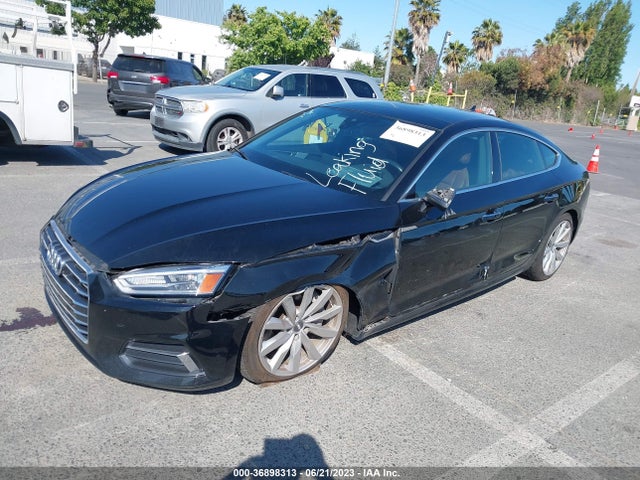 WAUANCF52JA041992 Audi A5 Sportback Premium