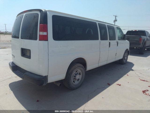 Chevrolet Express Passenger Ls 2018 1GAZGNFG6J1341878 Image 10