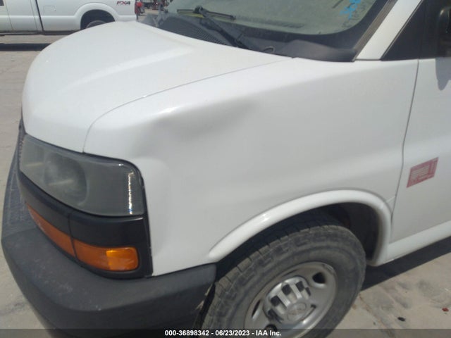 Chevrolet Express Passenger Ls 2018 1GAZGNFG6J1341878 Image 12