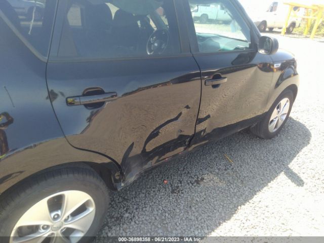 KNDJN2A24F7150517 KIA Soul Base