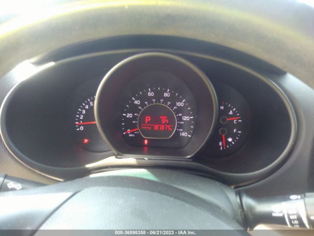 KNDJN2A24F7150517 KIA Soul Base