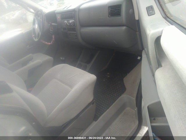 2002 VOLKSWAGEN EUROVAN MV VIN: WV2MB47032H083714