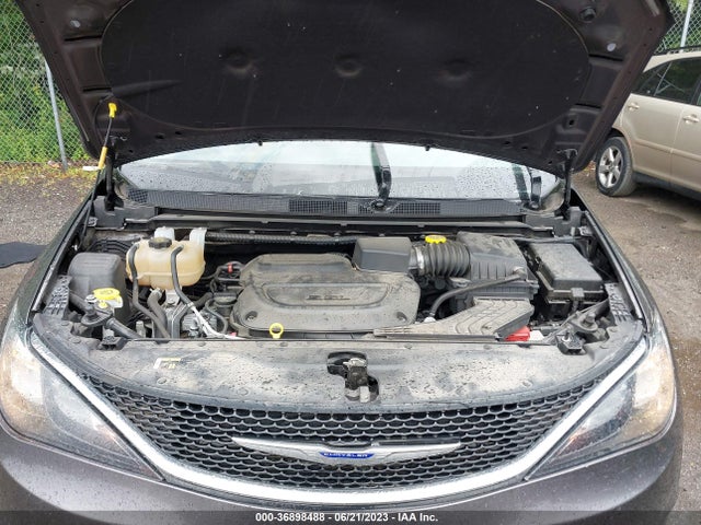 2C4RC1DG4LR156967 Chrysler Voyager Lxi