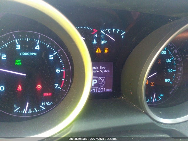 2008 TOYOTA LAND CRUISER VIN: JTMHY05J184001028
