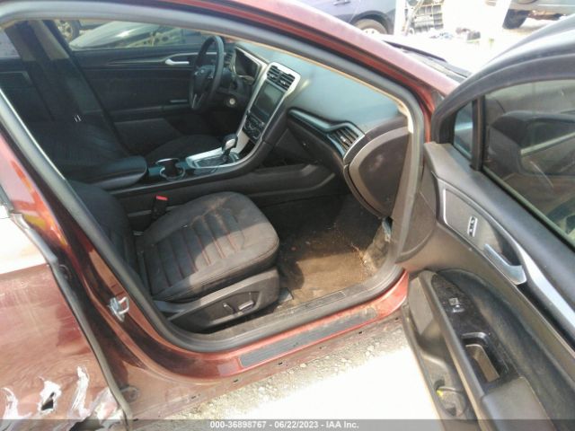 3FA6P0HD3GR336156 Ford FUSION SE