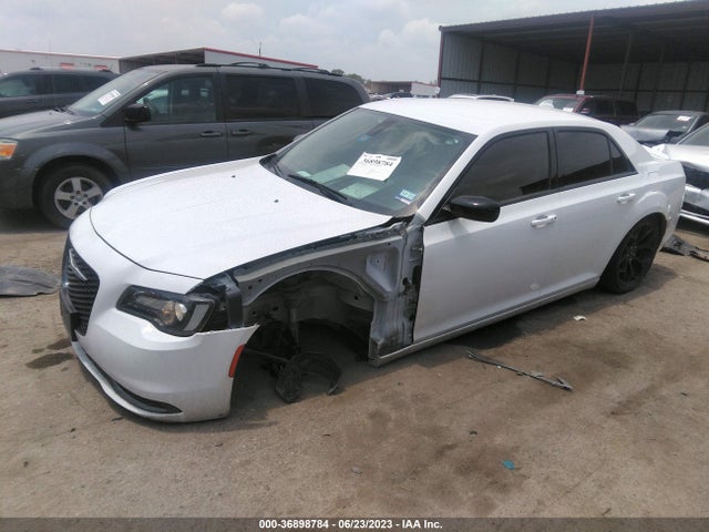 2C3CCAAG3KH746211 Chrysler 300 Touring