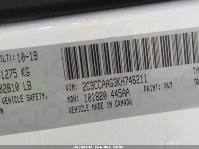 2C3CCAAG3KH746211 Chrysler 300 Touring