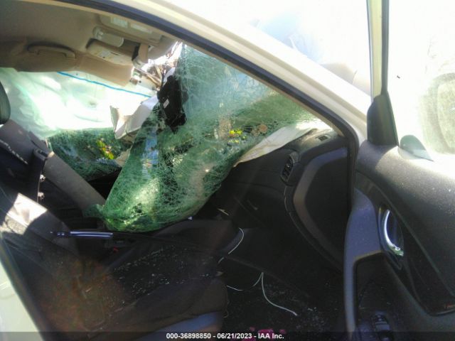 KNMAT2MT8KP552934 Nissan ROGUE SV