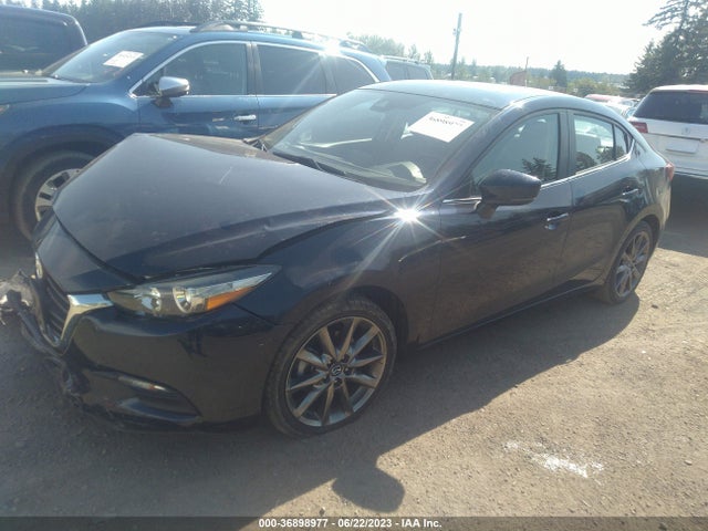 Mazda Mazda3 4-door Touring 2018 3MZBN1V36JM208950 Image 2