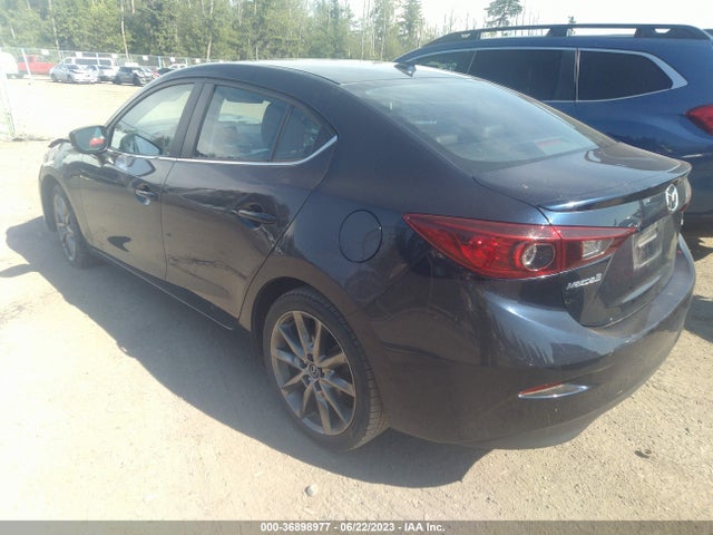 Mazda Mazda3 4-door Touring 2018 3MZBN1V36JM208950 Image 3