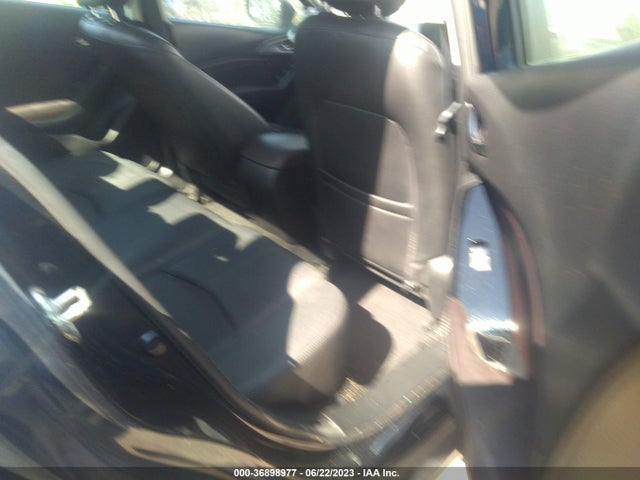 Mazda Mazda3 4-door Touring 2018 3MZBN1V36JM208950 Image 8