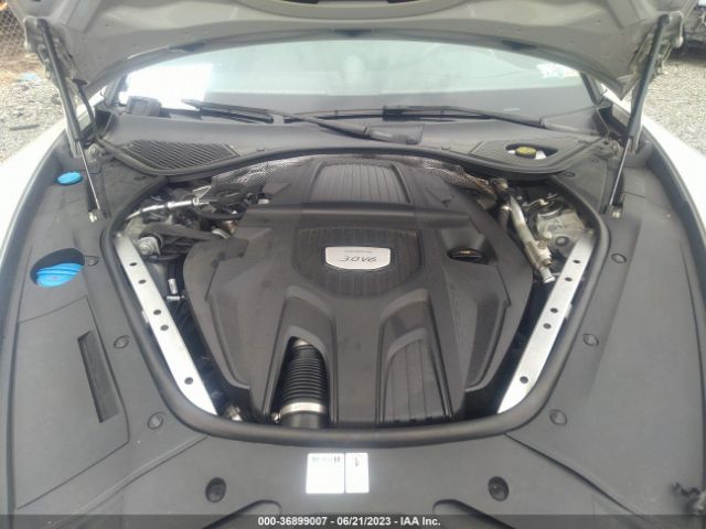 WP0AA2A79JL111137 Porsche Panamera