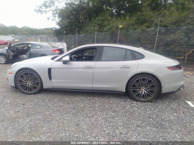 WP0AA2A79JL111137 Porsche Panamera