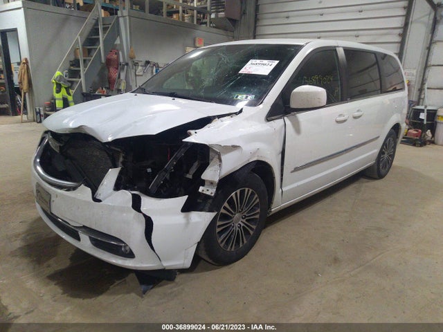 2C4RC1HG9ER188360 Chrysler Town & Country S