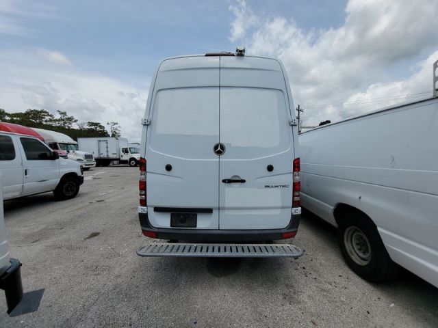 WD3PE8DDXGP248246 Mercedes-Benz SPRINTER CARGO VANS