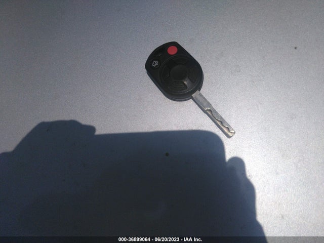 2014 FORD FOCUS SE VIN: 1FADP3K2XEL374933