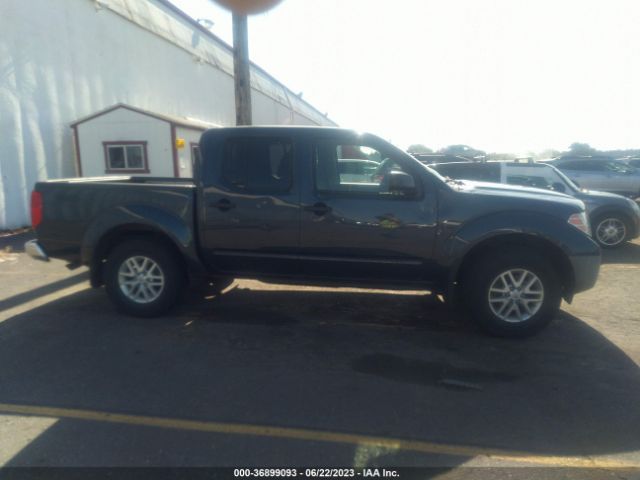 1N6DD0EV1JN704123 Nissan Frontier Sv V6