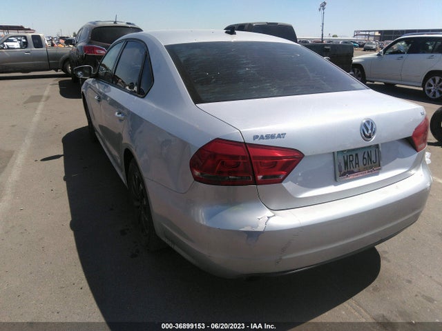 1VWAT7A31EC115464 Volkswagen Passat Wolfsburg Ed