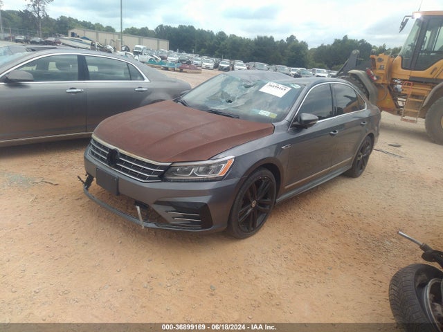 1VWDT7A34HC071400 Volkswagen Passat 1.8t R-line