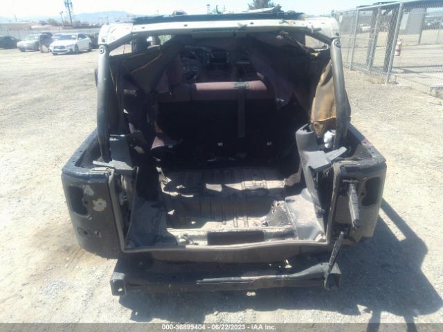 1C4BJWDG1FL638491 Jeep Wrangler Unlimited Sport