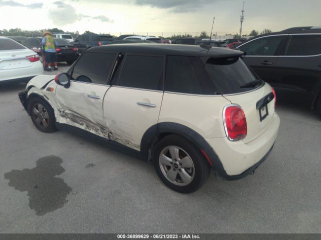 WMWXU1C5XG2D11692 Mini COOPER HARDTOP 4 DOOR