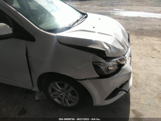 Chevrolet SONIC LT 2020 1G1JG6SB5L4109092 Image 7