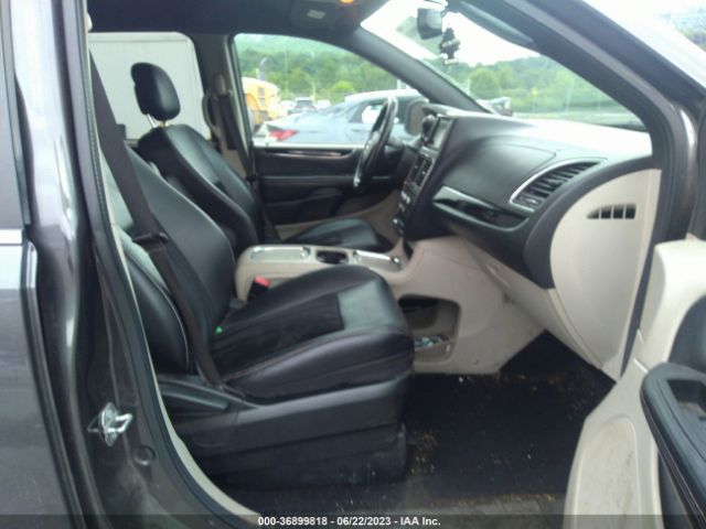 2C4RDGCG6JR266904 Dodge Grand Caravan Sxt
