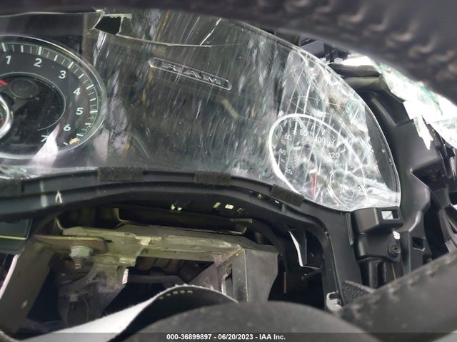 RAM 1500 Laramie 2020 1C6SRFJT1LN384878 Image 7