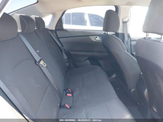 3KPF24AD6LE146900 KIA Forte Lxs