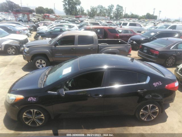KNAFX4A88E5233973 KIA FORTE EX