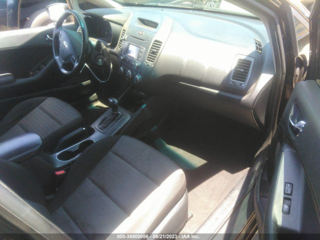 KNAFX4A88E5233973 KIA FORTE EX