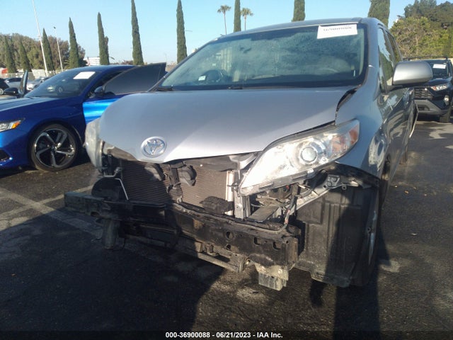 Toyota SIENNA LE 2015 5TDKK3DC4FS689152 Image 12
