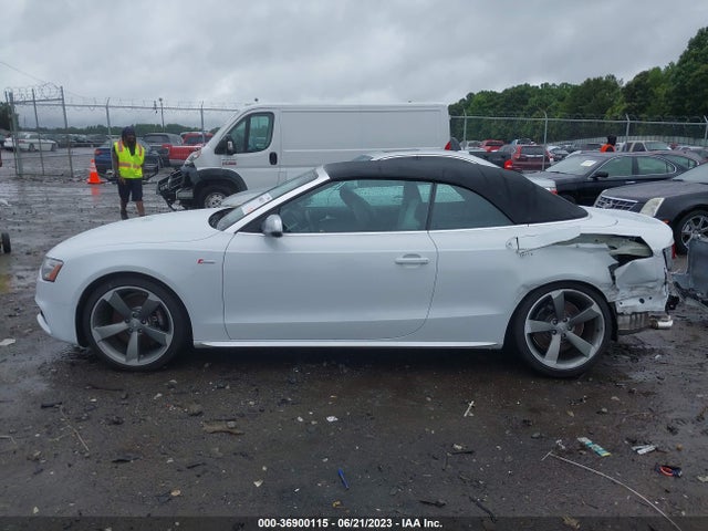 2016 Audi S5, VIN: WAUC4AFH2GN004968