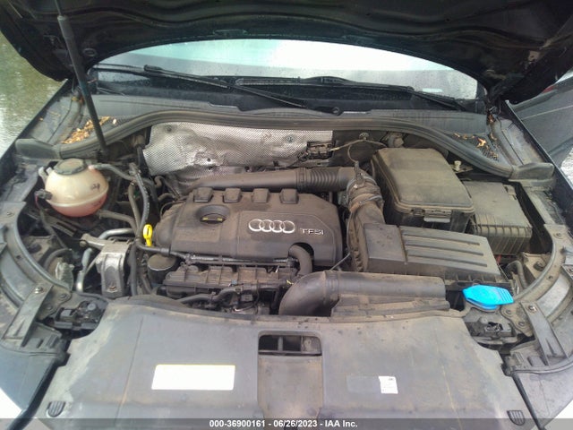 WA1ECCFS7JR013438 Audi Q3 Premium/sport Premium