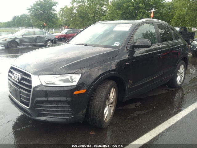 WA1ECCFS7JR013438 Audi Q3 Premium/sport Premium